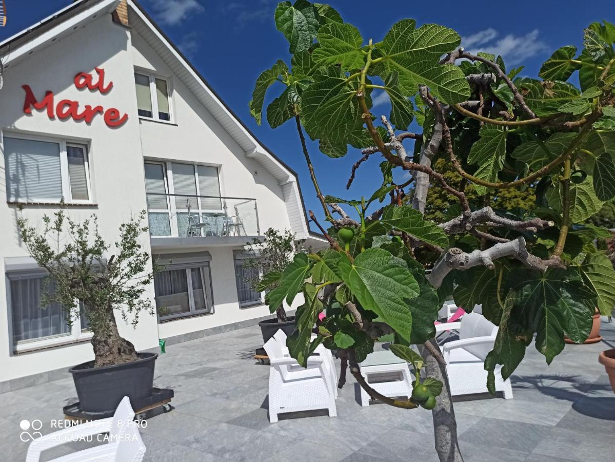 Al Mare-Villa Z Klimatyzacja อุสตรอเนียมอร์สเกีย ภายนอก รูปภาพ