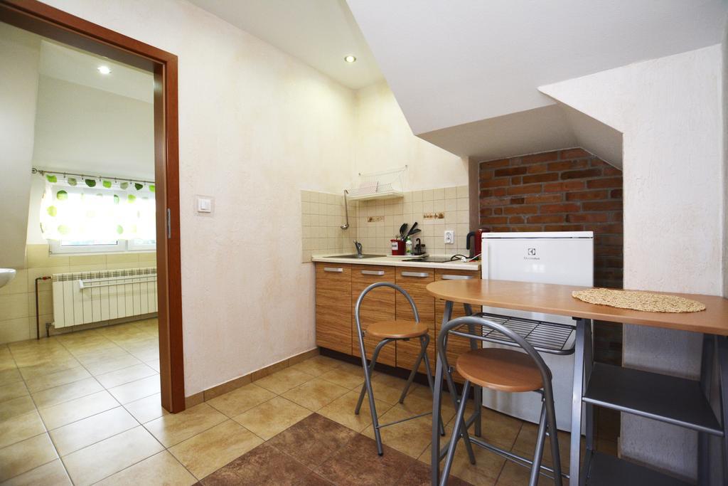 Al Mare-Villa Z Klimatyzacja อุสตรอเนียมอร์สเกีย ภายนอก รูปภาพ